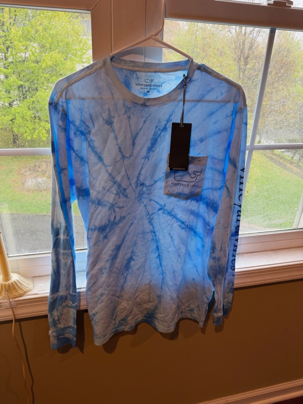 Vineyard Vines Blue Tie-Dye Long Sleeve Pocket Tee
